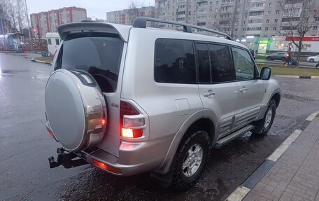 Mitsubishi Pajero III рестайлинг, 2002 год, 700 000 рублей, 7 фотография