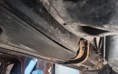 Mitsubishi Pajero III рестайлинг, 2002 год, 700 000 рублей, 11 фотография