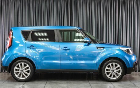 KIA Soul II рестайлинг, 2018 год, 1 599 000 рублей, 5 фотография