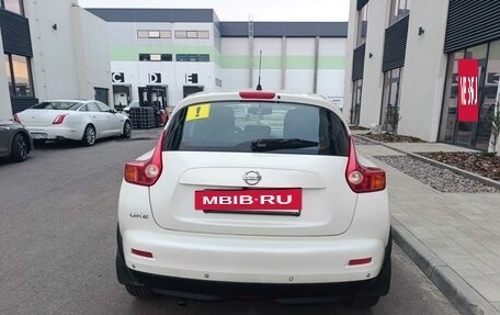 Nissan Juke II, 2013 год, 897 000 рублей, 2 фотография