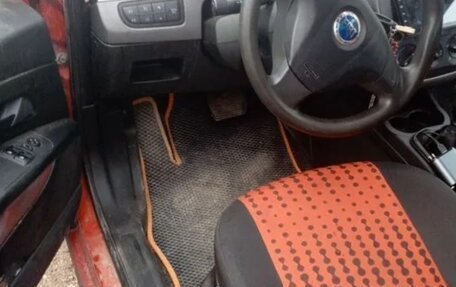 Fiat Punto III Punto Evo рестайлинг, 2006 год, 260 000 рублей, 10 фотография