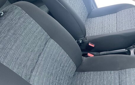 Renault Duster I рестайлинг, 2014 год, 989 000 рублей, 11 фотография