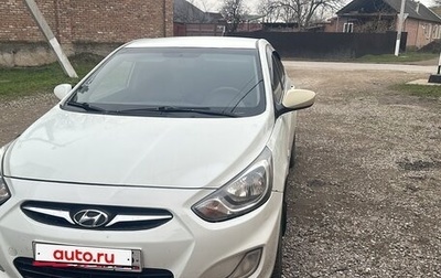 Hyundai Solaris II рестайлинг, 2012 год, 490 000 рублей, 1 фотография