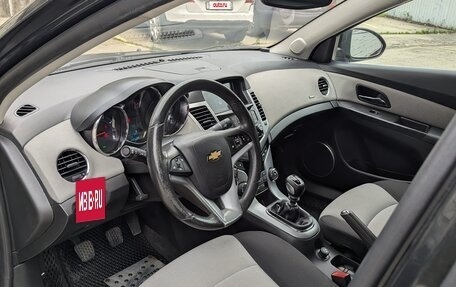 Chevrolet Cruze II, 2011 год, 860 000 рублей, 12 фотография