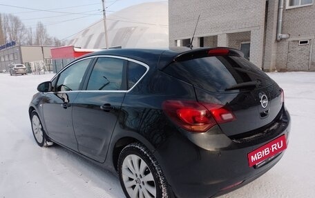Opel Astra J, 2012 год, 599 999 рублей, 4 фотография