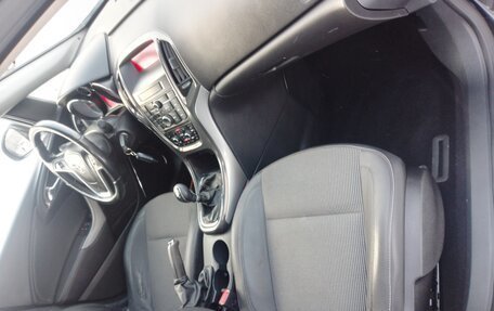 Opel Astra J, 2012 год, 599 999 рублей, 26 фотография