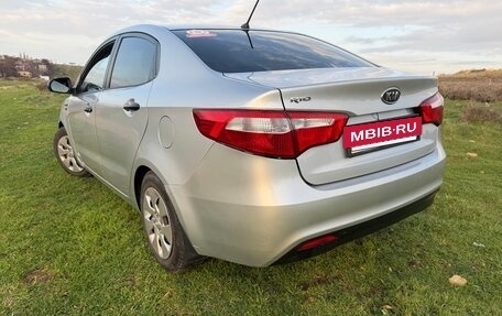 KIA Rio III рестайлинг, 2011 год, 650 000 рублей, 5 фотография