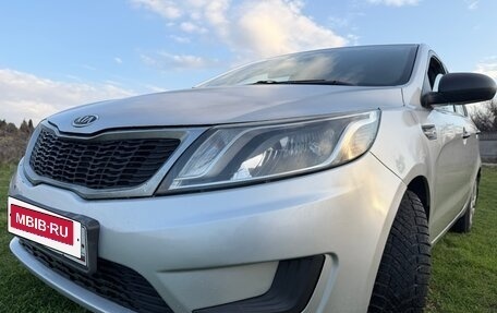 KIA Rio III рестайлинг, 2011 год, 650 000 рублей, 2 фотография