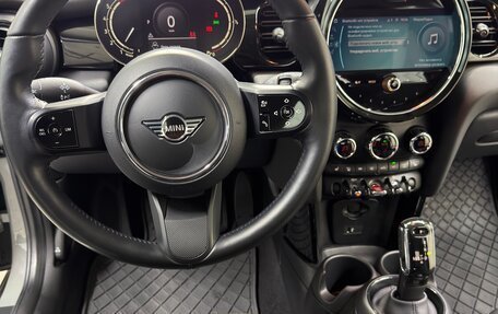 MINI Hatch, 2021 год, 3 290 000 рублей, 8 фотография