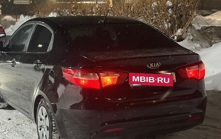 KIA Rio III рестайлинг, 2013 год, 655 000 рублей, 3 фотография