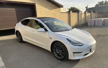 Tesla Model 3 I, 2020 год, 2 600 000 рублей, 3 фотография