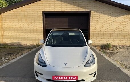 Tesla Model 3 I, 2020 год, 2 600 000 рублей, 2 фотография