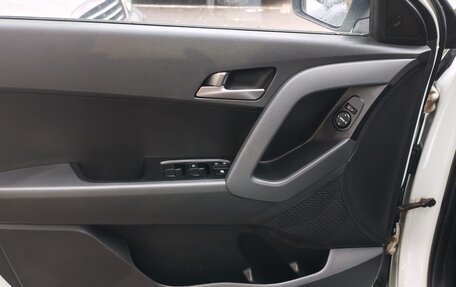 Hyundai Creta I рестайлинг, 2018 год, 1 530 000 рублей, 24 фотография