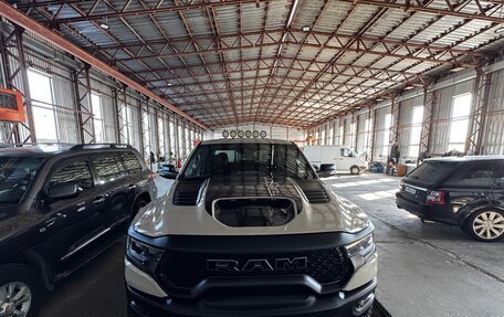 Rambler 1500, 2022 год, 14 500 000 рублей, 6 фотография