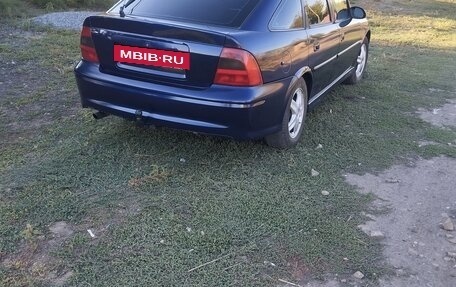 Opel Vectra B рестайлинг, 1998 год, 220 000 рублей, 6 фотография