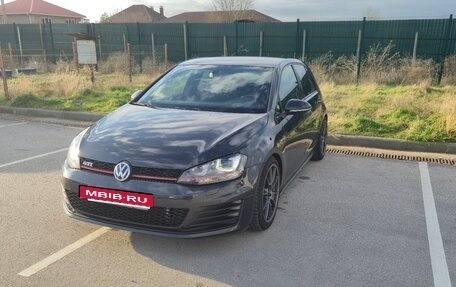 Volkswagen Golf GTI VII, 2014 год, 2 300 000 рублей, 2 фотография