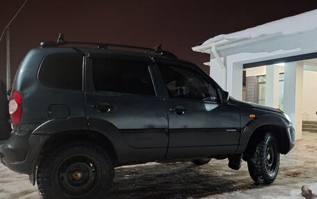 Chevrolet Niva I рестайлинг, 2009 год, 430 000 рублей, 3 фотография