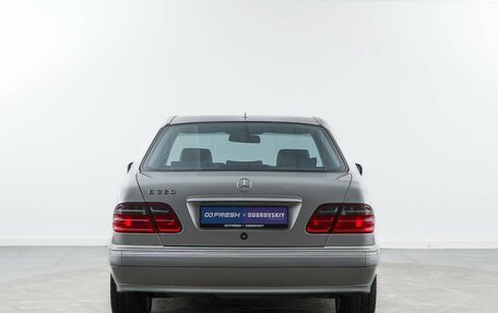 Mercedes-Benz E-Класс, 2000 год, 1 693 055 рублей, 4 фотография