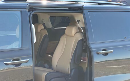 KIA Carnival, 2022 год, 3 950 000 рублей, 5 фотография