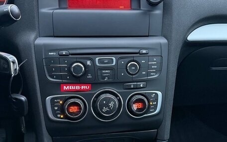 Citroen C4 II рестайлинг, 2015 год, 720 000 рублей, 11 фотография