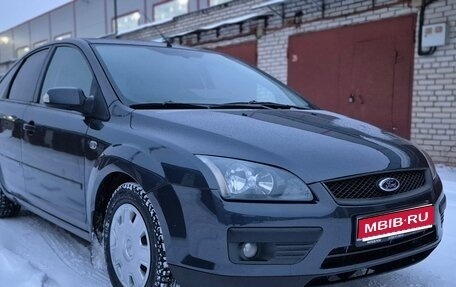 Ford Focus II рестайлинг, 2006 год, 520 000 рублей, 1 фотография