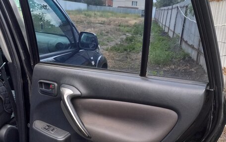 Toyota RAV4, 2004 год, 830 000 рублей, 11 фотография