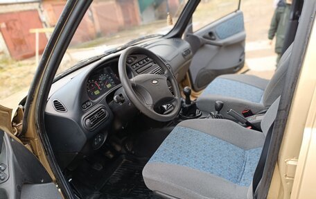 Chevrolet Niva I рестайлинг, 2004 год, 549 000 рублей, 6 фотография