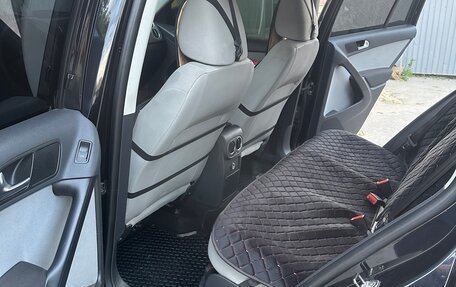 Volkswagen Tiguan I, 2010 год, 950 000 рублей, 2 фотография