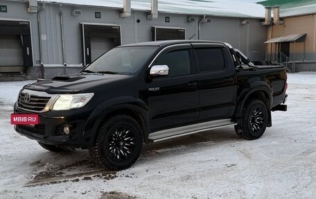 Toyota Hilux VII, 2012 год, 2 000 000 рублей, 5 фотография