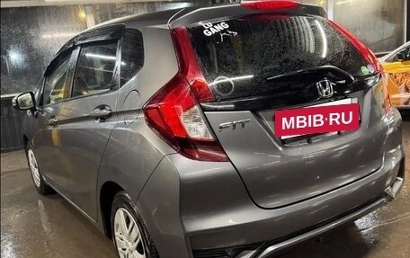 Honda Fit III, 2019 год, 1 400 000 рублей, 5 фотография