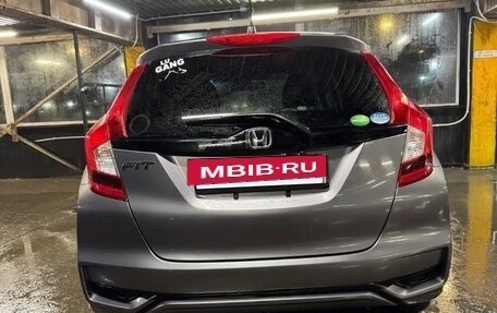 Honda Fit III, 2019 год, 1 400 000 рублей, 6 фотография