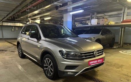 Volkswagen Tiguan II, 2019 год, 2 250 000 рублей, 3 фотография