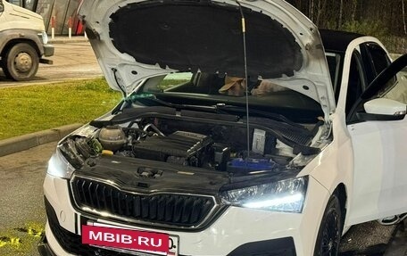 Skoda Rapid I, 2020 год, 1 000 000 рублей, 2 фотография