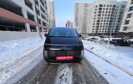 Hyundai Staria, 2022 год, 5 000 000 рублей, 2 фотография