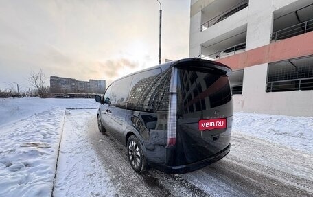 Hyundai Staria, 2022 год, 5 000 000 рублей, 5 фотография