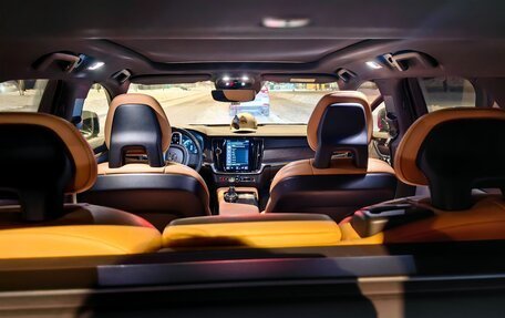 Volvo V90 Cross Country I рестайлинг, 2017 год, 3 150 000 рублей, 4 фотография