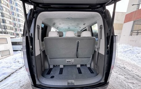 Hyundai Staria, 2022 год, 5 000 000 рублей, 11 фотография