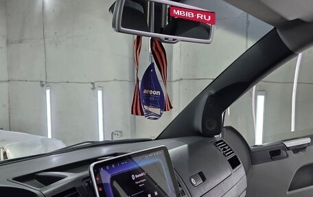 Volkswagen Caravelle T5, 2011 год, 2 029 000 рублей, 7 фотография