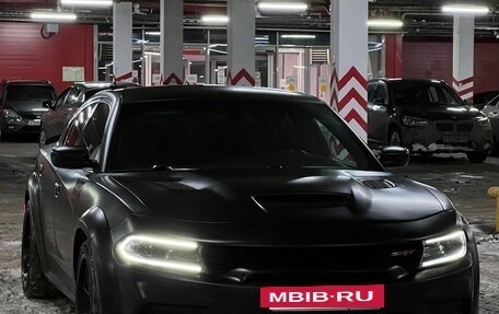 Dodge Charger, 2016 год, 2 800 000 рублей, 6 фотография