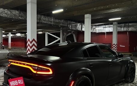 Dodge Charger, 2016 год, 2 800 000 рублей, 8 фотография