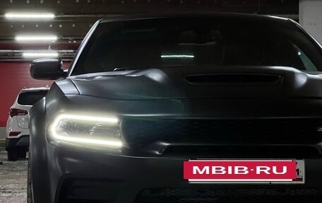 Dodge Charger, 2016 год, 2 800 000 рублей, 5 фотография