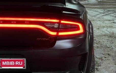 Dodge Charger, 2016 год, 2 800 000 рублей, 24 фотография