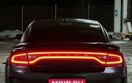 Dodge Charger, 2016 год, 2 800 000 рублей, 27 фотография