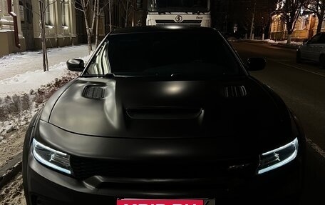 Dodge Charger, 2016 год, 2 800 000 рублей, 34 фотография