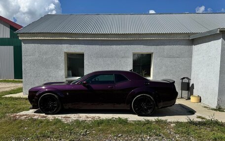 Dodge Challenger III рестайлинг 2, 2020 год, 8 500 000 рублей, 7 фотография