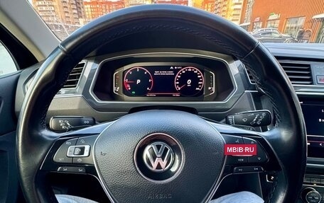 Volkswagen Tiguan II, 2019 год, 3 050 000 рублей, 16 фотография