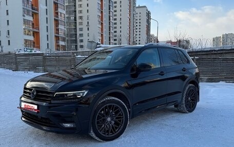 Volkswagen Tiguan II, 2019 год, 3 050 000 рублей, 4 фотография