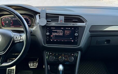 Volkswagen Tiguan II, 2019 год, 3 050 000 рублей, 29 фотография