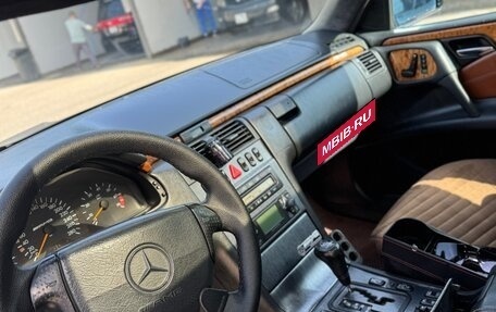 Mercedes-Benz E-Класс AMG, 2000 год, 1 250 000 рублей, 8 фотография