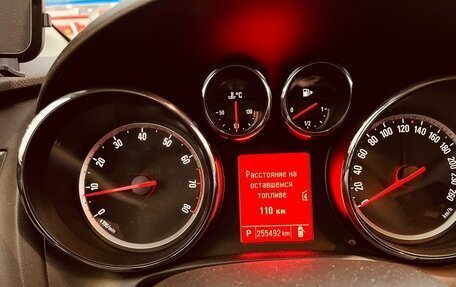 Opel Astra J, 2013 год, 650 000 рублей, 6 фотография